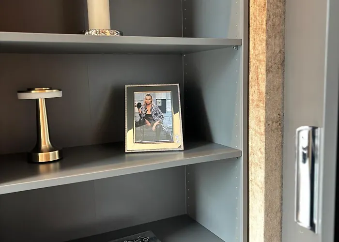 דירה Business Park Cozy Lux & Private Garage Option *