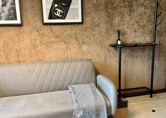 Business Park Cozy Lux & Private Garage Option * סופיה