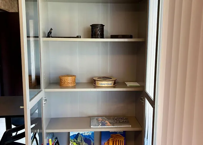 Business Park Cozy Lux & Private Garage Option דירה סופיה