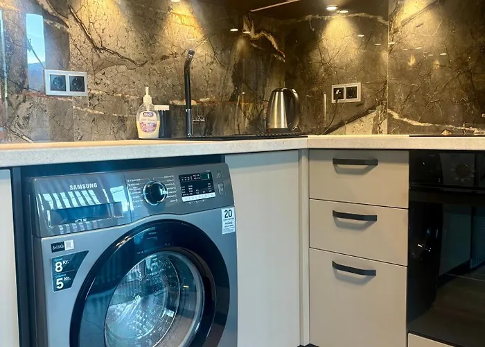 Business Park Cozy Lux & Private Garage Option סופיה