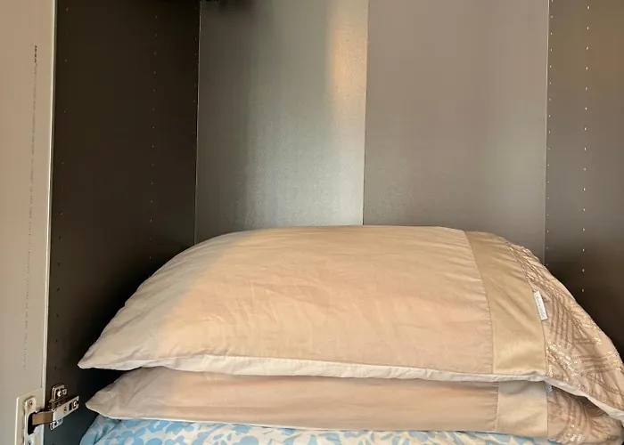 Business Park Cozy Lux & Private Garage Option דירה סופיה