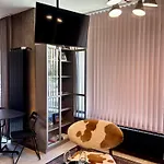 Allegra Cozy Luxury Near Business Park And 10 Min To Airport