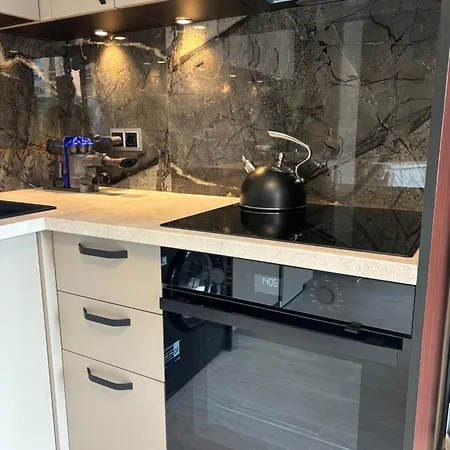 Apartman Business Park Cozy Lux & Private Garage Option Szófia