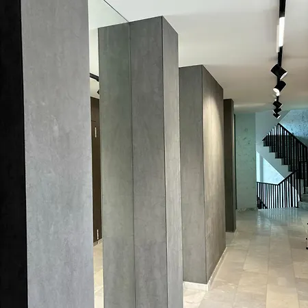 Business Park Cozy Lux & Private Garage Option Apartman *