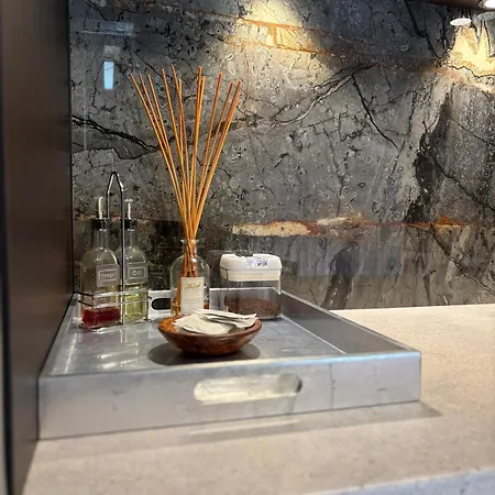 아파트 Business Park Cozy Lux & Private Garage Option 소피아