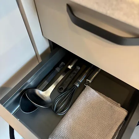 Business Park Cozy Lux & Private Garage Option 아파트 소피아