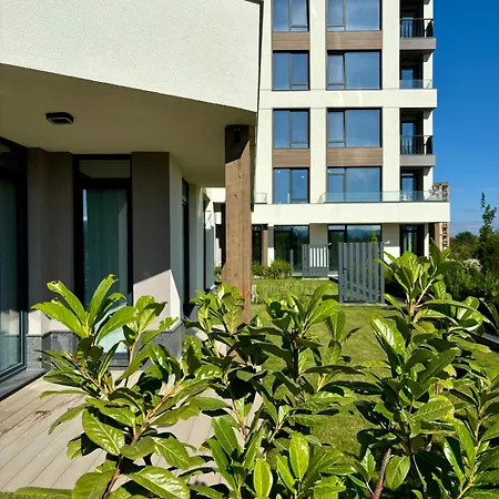 アパート Business Park Cozy Lux & Private Garage Option ソフィア