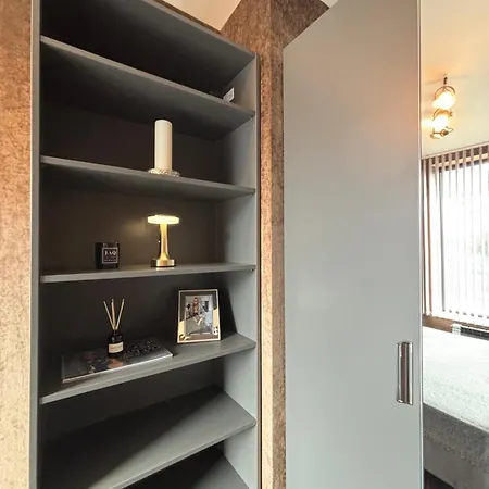 Business Park Cozy Lux & Private Garage Option ソフィア